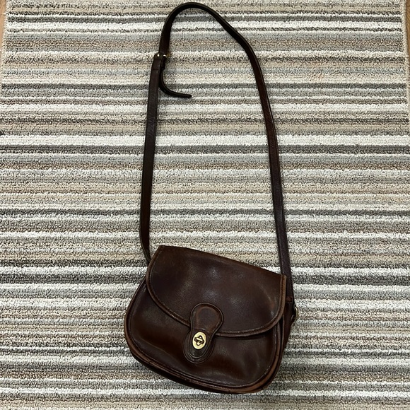 Coach Handbags - Coach crossbody bag vintage brawn no G6C -9954
